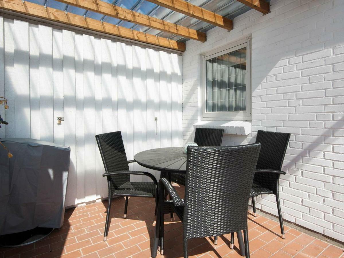4 Person Holiday Home In Gr Sten Gråsten Zewnętrze zdjęcie